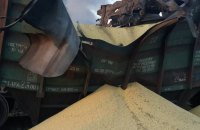 ​Унаслідок атаки Росії пошкоджено вантажні вагони з зерном і потяг "Київ - Перемишль", - УЗ
