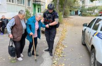 Поліцейські з день евакуювали з Куп’янського району 27 людей