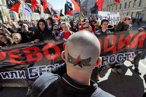 МЗС засудило "розгул неофашистських рухів у РФ"