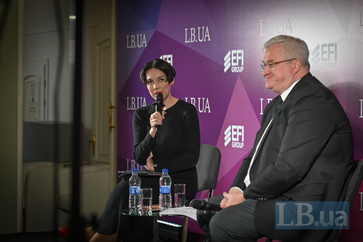 міністр закордонних справ України Андрій Сибіга і шеф-редакторка <i>LB.ua</i> Cоня Кошкіна