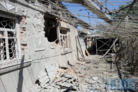 У Мар'їнці, Станиці Луганській та Кримському поранено п'ятьох військових