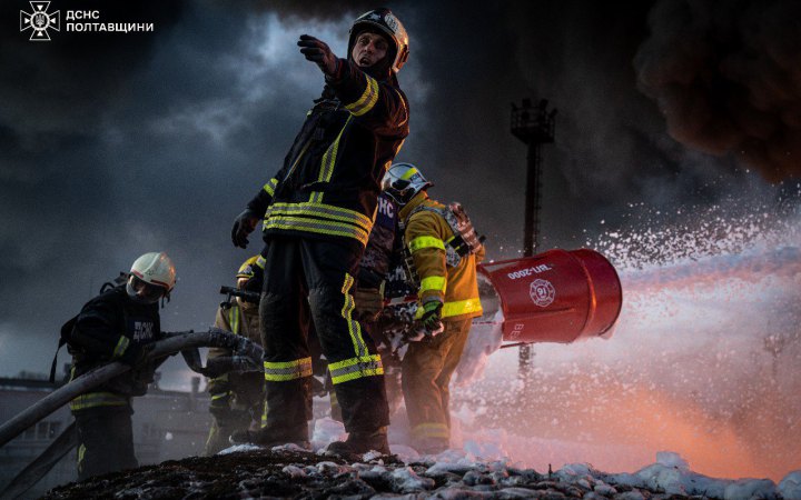 Ворог атакував безпілотниками будівлю ТЦК та СП у Кременчуці на Полтавщині (оновлено)