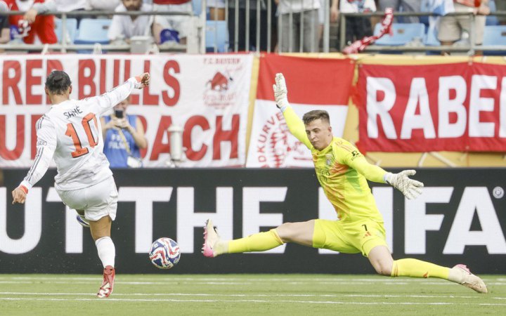 "Бенфіка" Трубіна обіграла "Баварію" та виграла групу на чемпіонаті світу