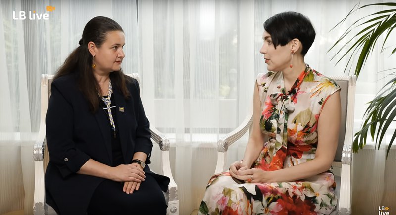 Оксана Маркарова і Соня Кошкіна