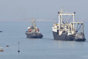 Из Севастополя вывели еще два украинских корабля