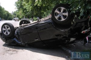 ДТП у Києві: машини зіштовхнулися на перехресті