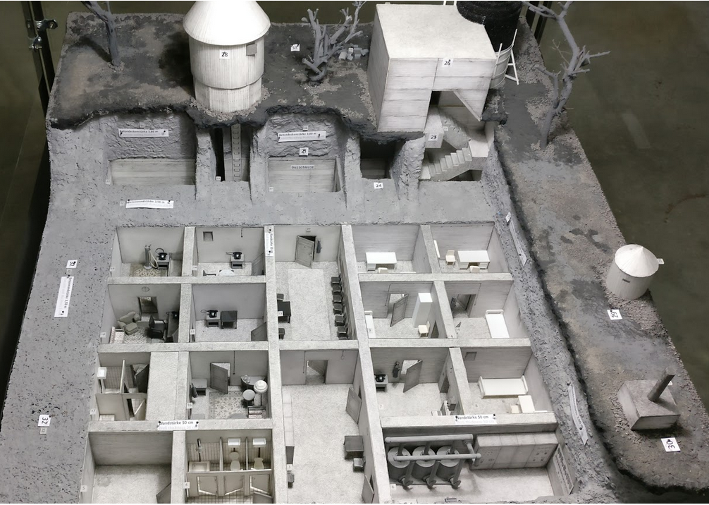 Модель фюрер-бункера, створена Монікою Бауерт