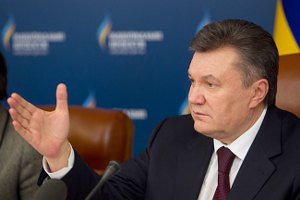 Янукович обещает реакцию на морозы
