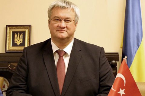 Зеленський звільнив посла України в Туреччині