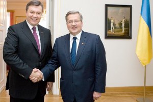 В Польше засекретили разговор Коморовского с Януковичем