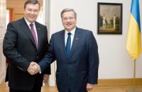 В Польше засекретили разговор Коморовского с Януковичем
