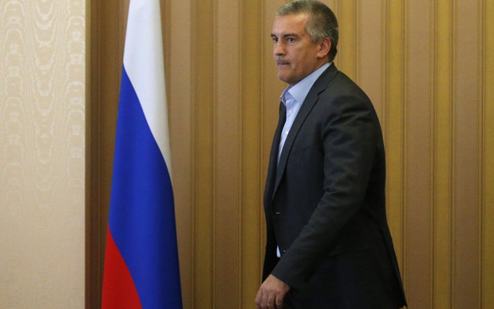 АТЕШ: Аксьонов пересувається по Сімферополю з мобільною системою РЕБ