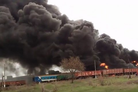 В окупованому Краснодоні згоріли вагони з контрабандним вугіллям
