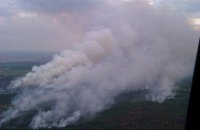 Рятувальники зупинили поширення вогню в Чорнобильській зоні