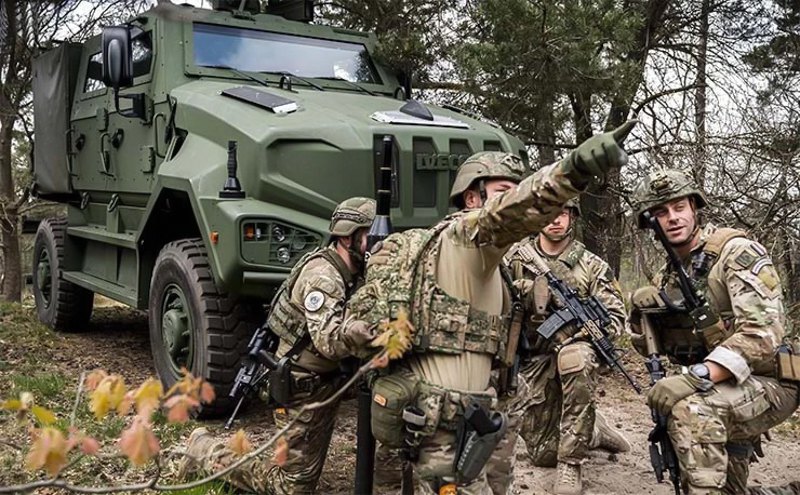 Військова вантажівка Італійського виробника Iveco