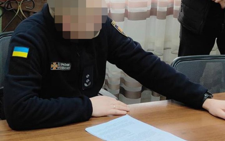 ДБР: судитимуть двох посадовців ДСНС, які закупили 2000 планшетів за завищеними цінами