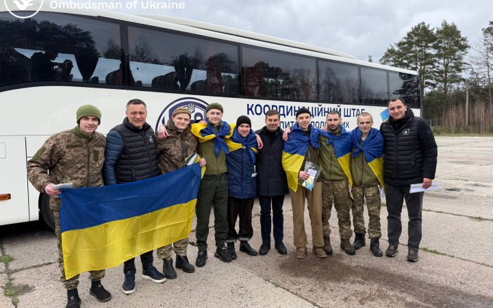 Лубінець розповів про стан повернених із полону семи цивільних українців