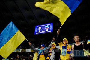 ​Сборная Украины начала подготовку к ответному матчу в Париже
