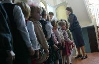 ​Азаров пообещал до 2014 года обеспечить украинцев детскими садиками