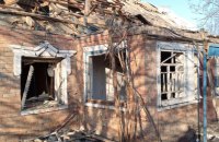 Унаслідок обстрілів на Дніпропетровщині постраждали троє людей, є руйнування інфраструктури