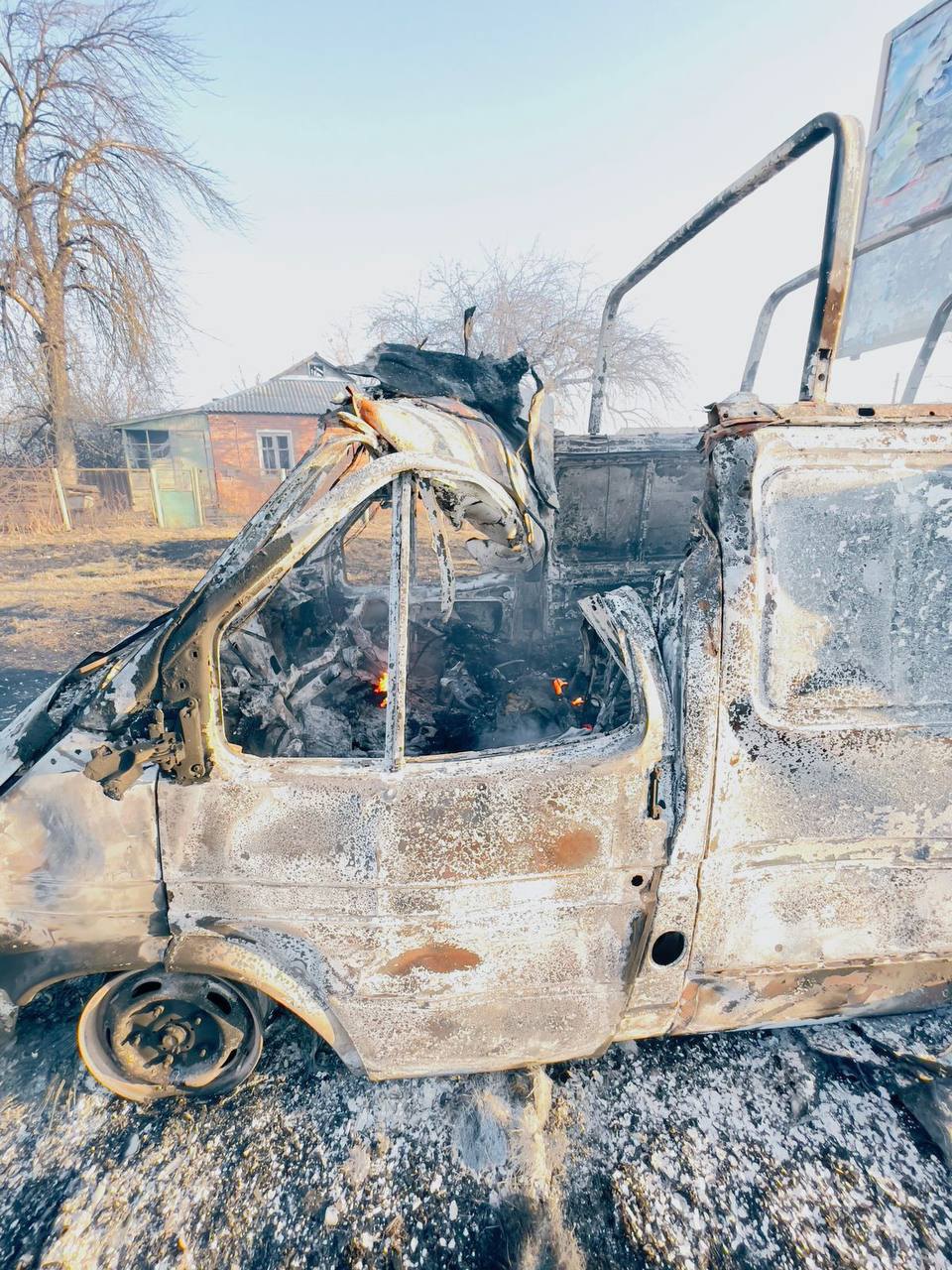 Знищене цивільне авто у Вовчанську 8 березня 2024 року