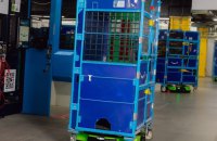Сортують, переміщають і піднімають товари: Amazon наростила використання роботів
