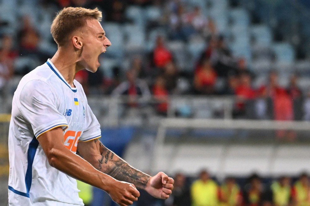 Бражко святкує гол