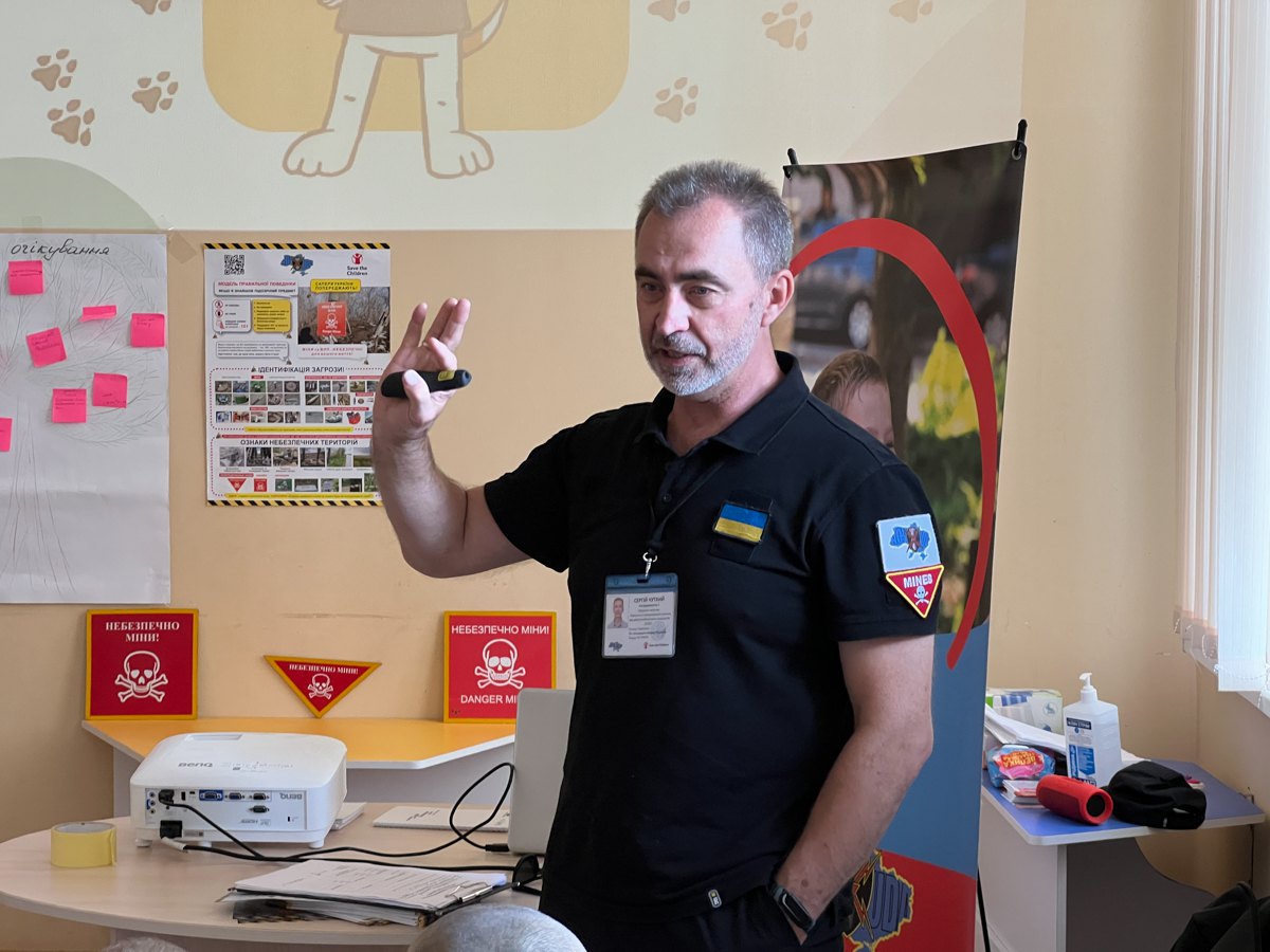 Сергій Чуткий, член правління й керівник напряму навчання з мінної небезпеки АСУ