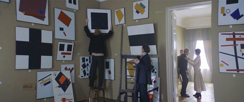 Кадр з фільму 'Малевич' 