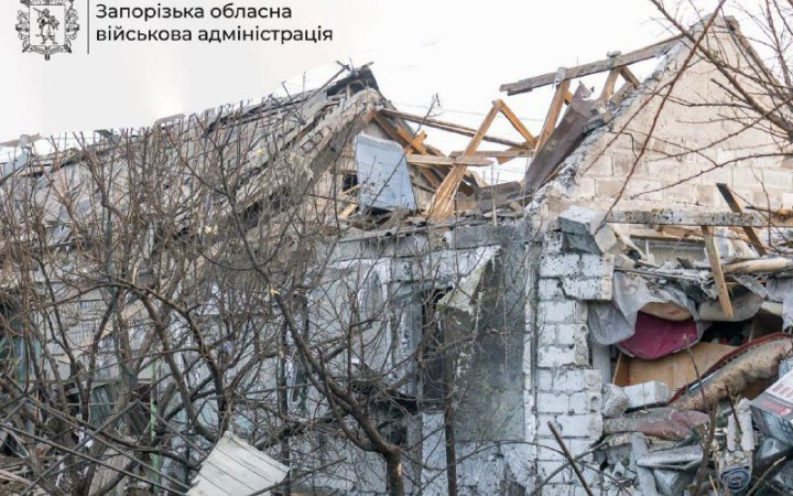 Дві людини поранені внаслідок ворожих атак на Запорізький район