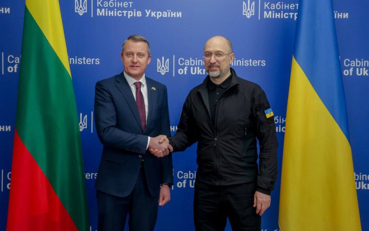Денис Шмигаль обговорив із міністром енергетики Литви підготовку України до наступної зими