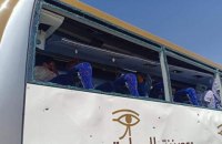 В Египте из-за взрыва возле автобуса пострадали более 12 туристов