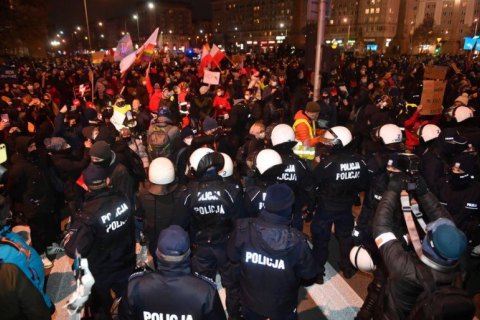 После забастовки женщин в Варшаве задержали 11 человек