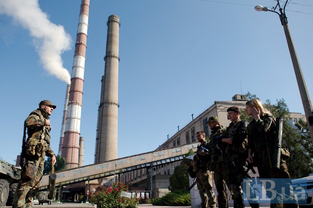 Бойцы <<Айдара>> охраняют Луганскую ТЭС