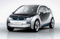 BMW раздумывает над отказом от электромобилей