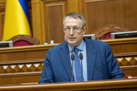 Правительство уволило Антона Геращенко с должности заместителя главы МВД