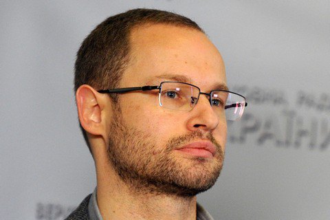Пинзеник призвал НАБУ проверить обвинения Лещенко