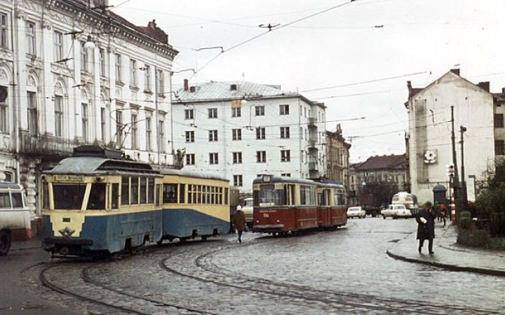 ​На Новий рік деякі трамваї у Львові курсуватимуть до 23:30