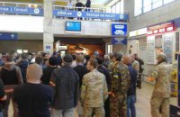 Бойка і Новинського заблокували в одеському аеропорту