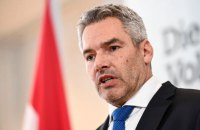 Австрийский канцлер едет 11 апреля к Путину "наводить мосты", - Kronen Zeitung
