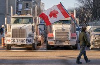 В столице Канады объявили чрезвычайное положение из-за "ковидных" протестов дальнобойщиков