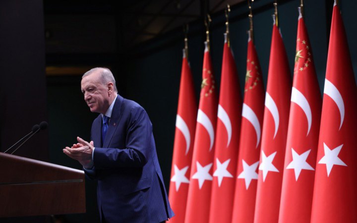 Ердоган заявив про "стіл миру" у Стамбулі для завершення війни