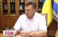 Янукович требует немедленно найти виновных во взрыве храма в Запорожье 
