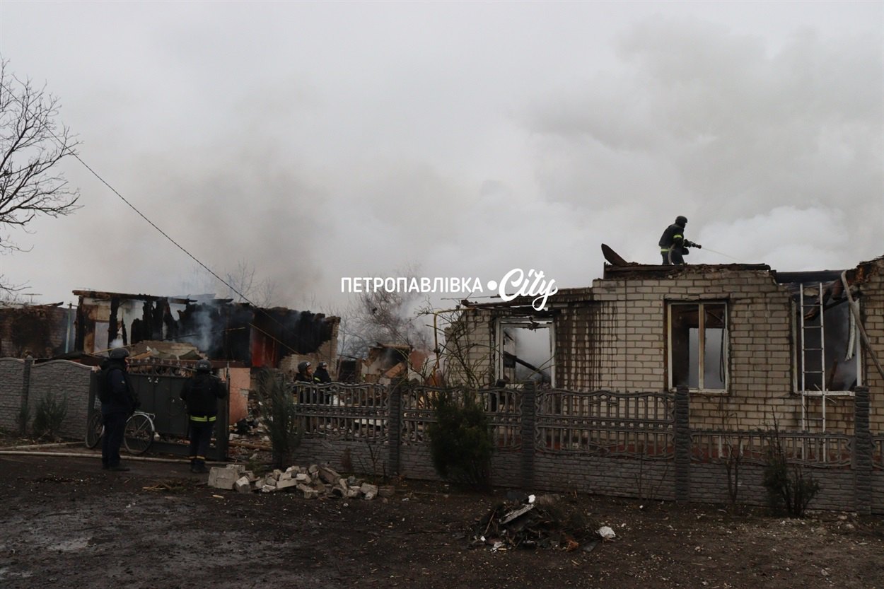Зруйнований будинок вчительки Ірини Ситнік, яка дивом вижила