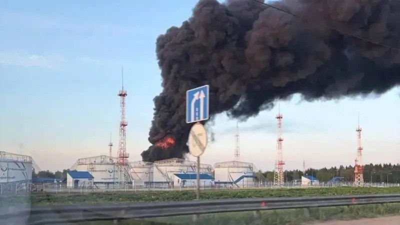  У селі Дурикіно Московської області горіла станція нафтопродуктів 'Сонячногірська' 