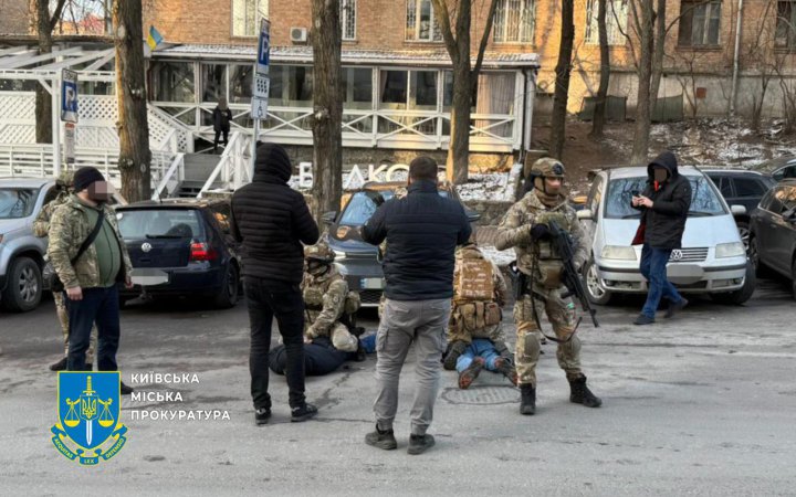 У Києві повідомили про підозру переправникам, які організували виїзд нелегалів із країни