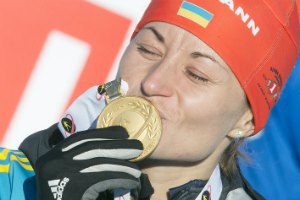 "Золотая" Семеренко стала спортсменкой месяца в Украине