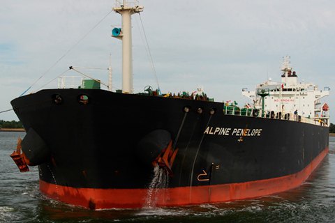 У берегов Нигерии пираты захватили судно, среди экипажа есть украинец