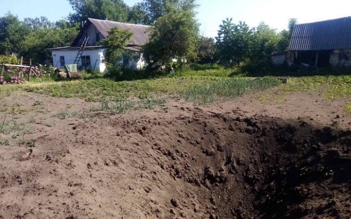 Уночі російські військові обстріляли два населених пункти на Чернігівщині