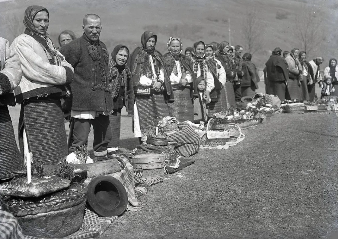 Освячення пасок у Карпатах, 1926 рік. 